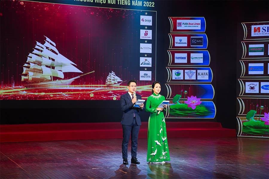 YO GROUP - Tự Hào Lọt Top 20 Chương Trình Hàng Việt Tốt - Dịch Vụ Hoàn Hảo, Doanh Nghiệp Tri Thức Tiêu Biểu Việt Nam 2022 2 YO GROUP - Tự Hào Lọt Top 20 Chương Trình Hàng Việt Tốt - Dịch Vụ Hoàn Hảo, Doanh Nghiệp Tri Thức Tiêu Biểu Việt Nam 2022